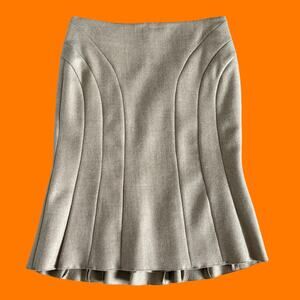 00's vintage 100% wool tan pleated y2k skirt Size 8 bcbg maxazria